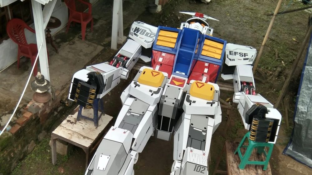 Harga Gundam Lebih Dari Lima Puluh Ribu, Buk!