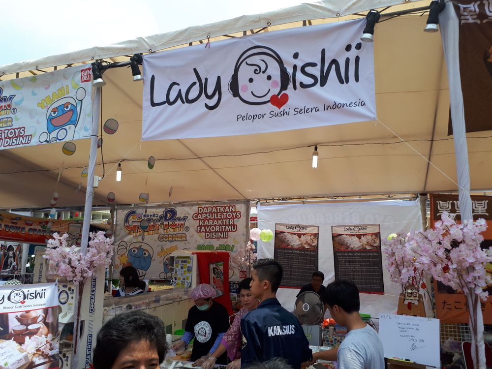 Lady Oishi Pelopor Sushi Indonesia