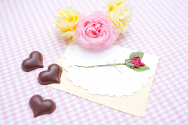 Survei Menunjukkan Perempuan Jepang juga Bahagia Jika Mendapatkan Coklat di Hari Valentine.