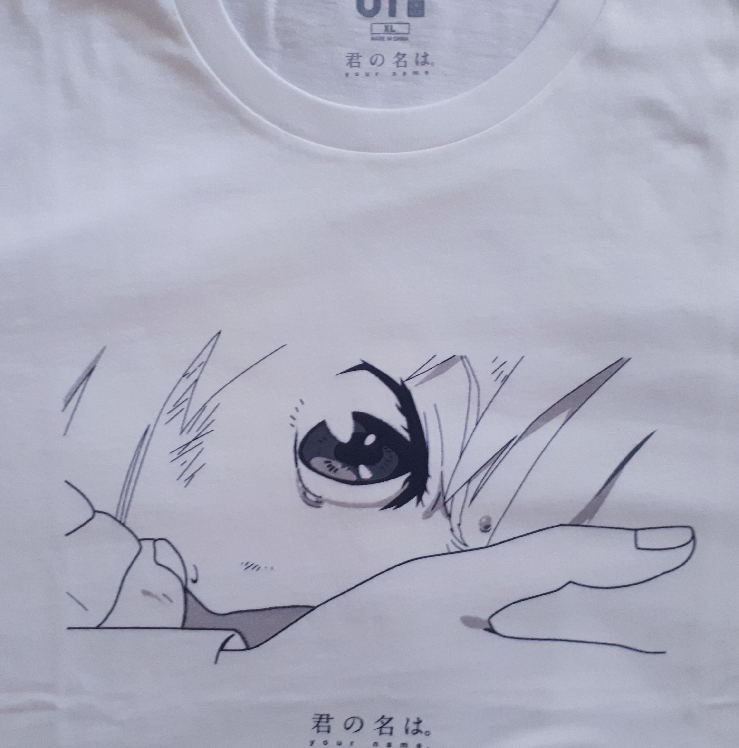 Lini Uniqlo Bertema Makoto Shinkai Telah Tersedia di 